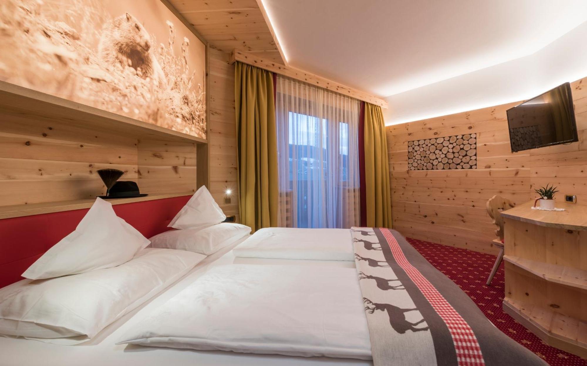Hotel Schoenblick Maranza Bilik gambar
