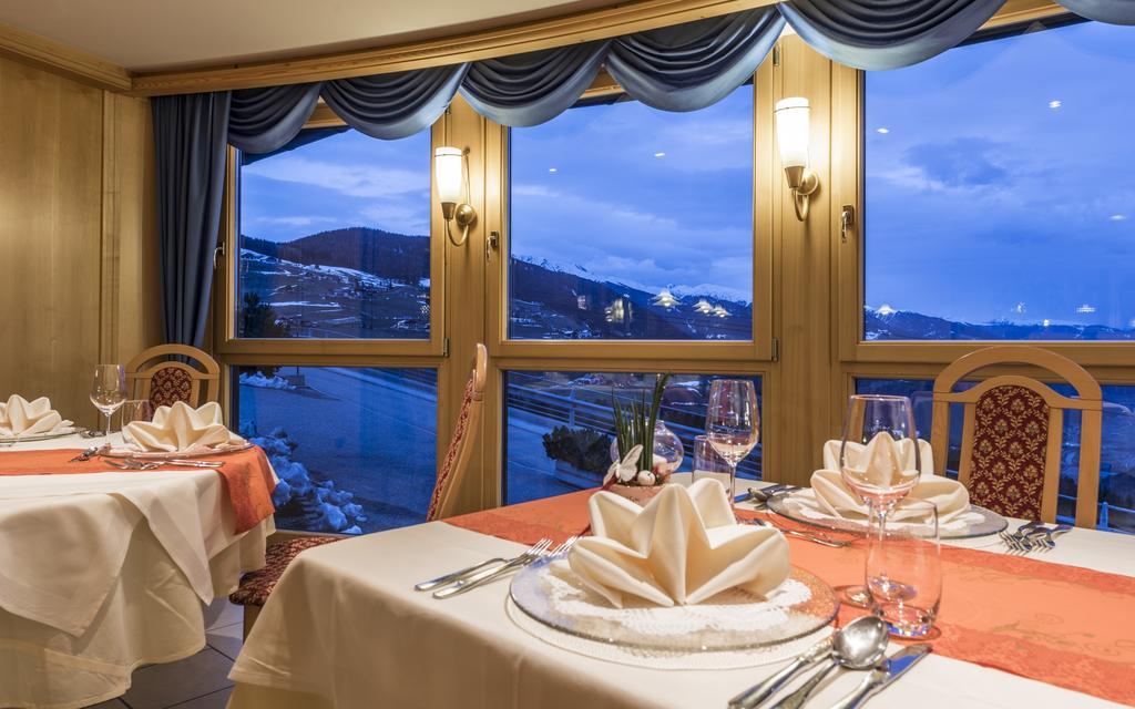 Hotel Schoenblick Maranza Luaran gambar