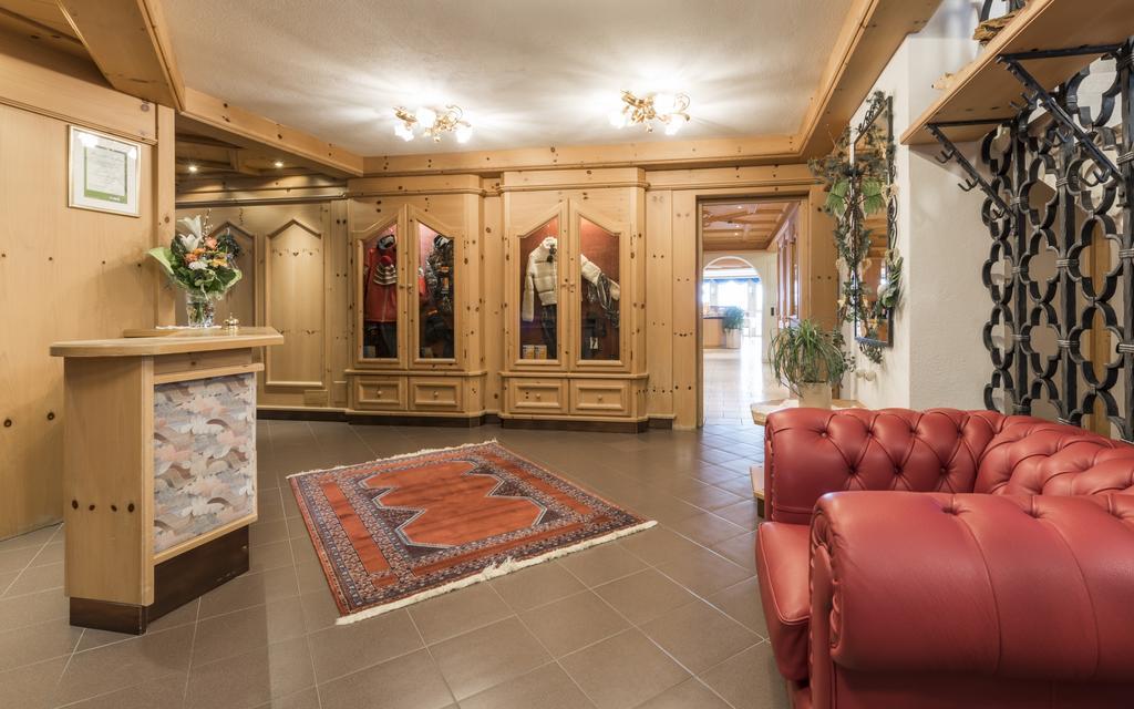 Hotel Schoenblick Maranza Luaran gambar