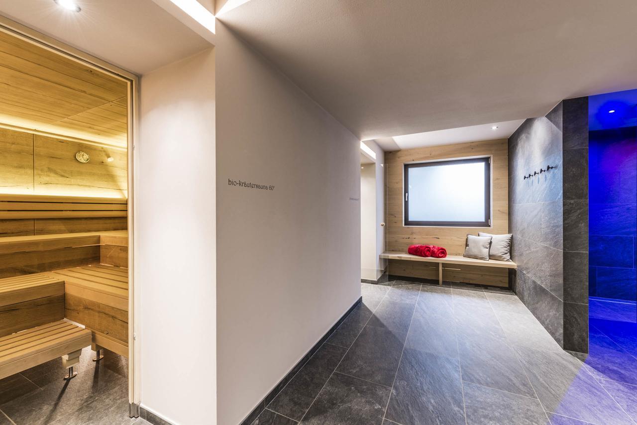 Hotel Schoenblick Maranza Luaran gambar